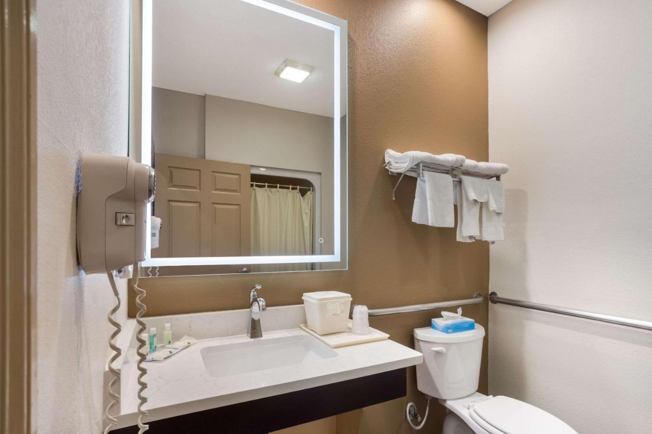 Quality Inn & Suites Pearl-Jackson מראה חיצוני תמונה