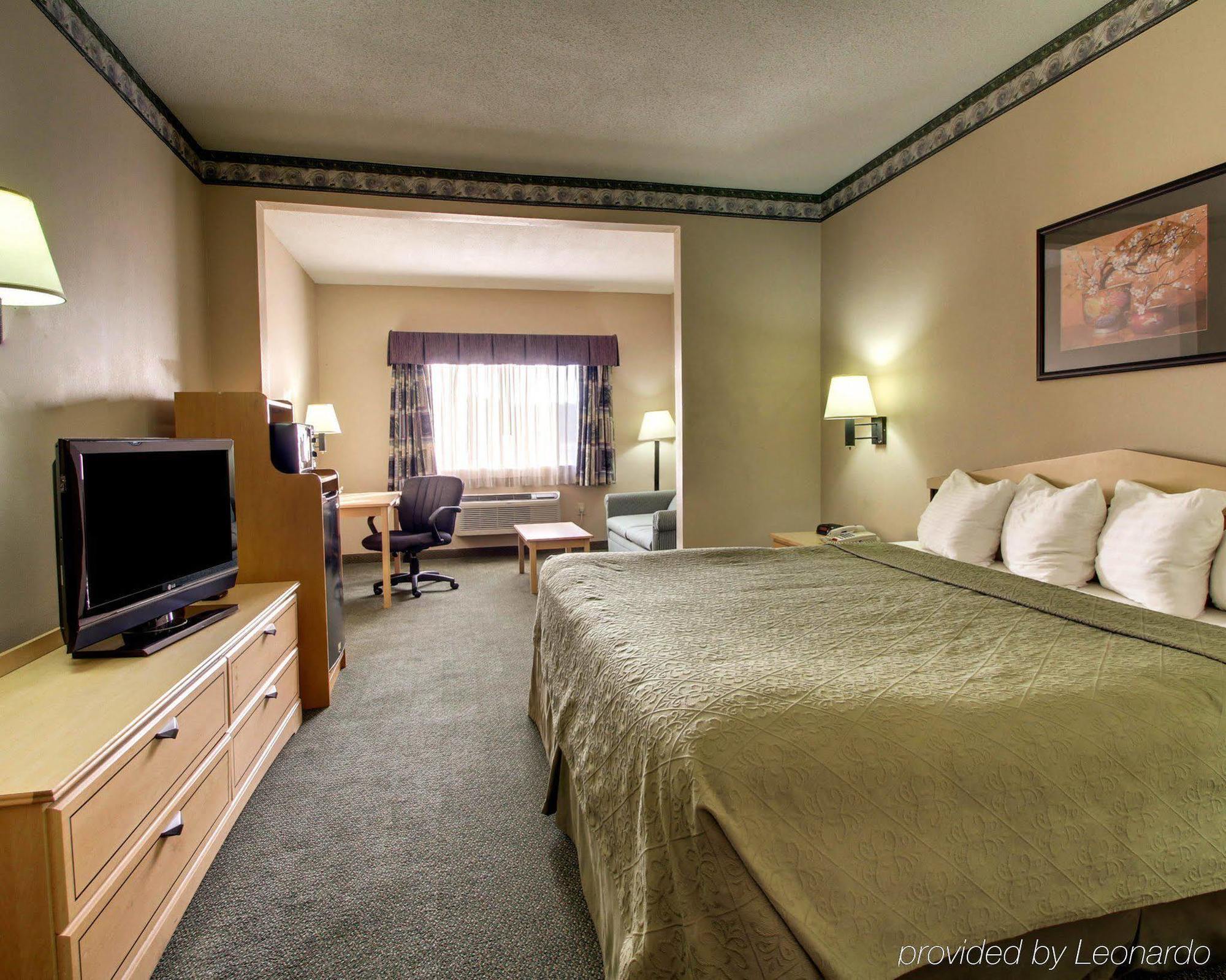 Quality Inn & Suites Pearl-Jackson מראה חיצוני תמונה