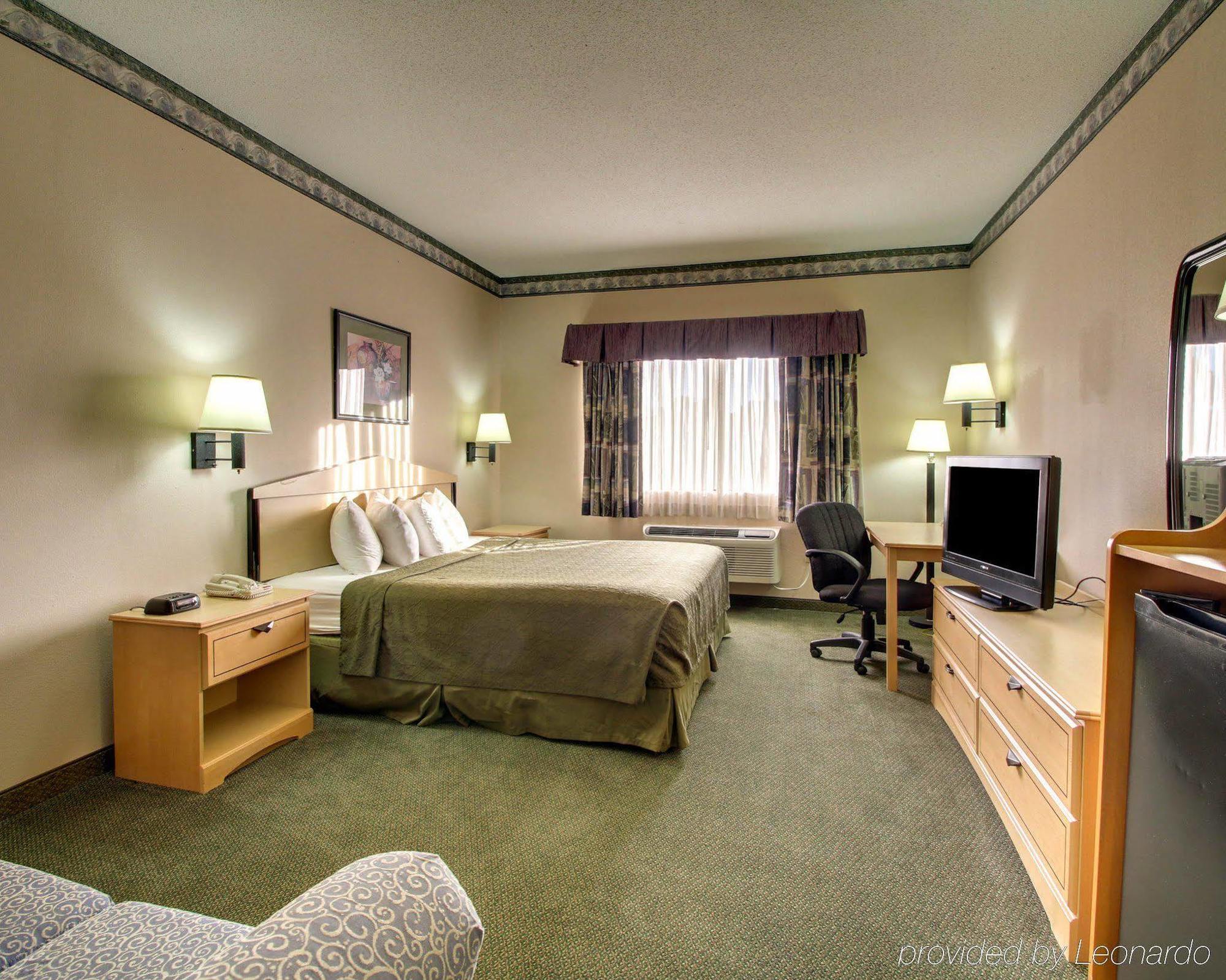 Quality Inn & Suites Pearl-Jackson מראה חיצוני תמונה