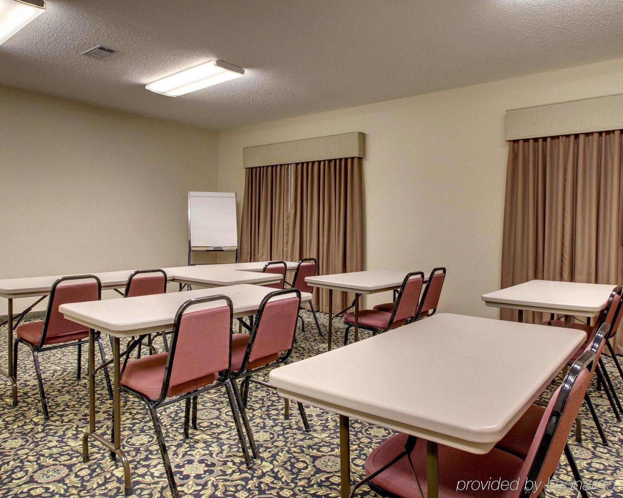 Quality Inn & Suites Pearl-Jackson מראה חיצוני תמונה
